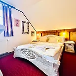 Aja Maison d'hôtes 3*
