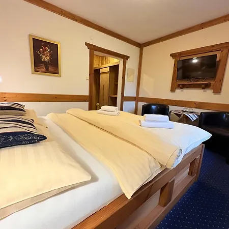 Aja Gasthof 3*